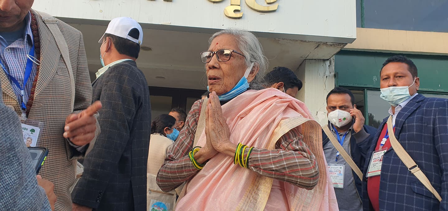 ९१ वर्षीया शान्ति कार्कीले दिइन् केन्द्रीय सदस्यमा उम्मेदवारी, कांग्रेसको नातावाद अन्त्य गर्ने अठोट